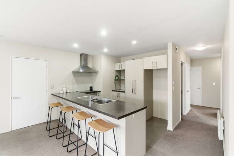 52 Somerville Crescent Aidanfield - Christchurch_2