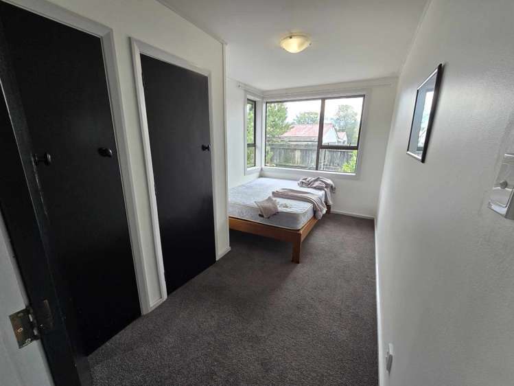 14 Joy Street Shirley_12