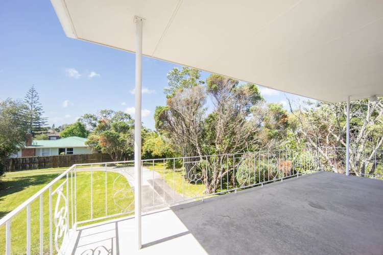 34 Kohekohe Street New Lynn_14