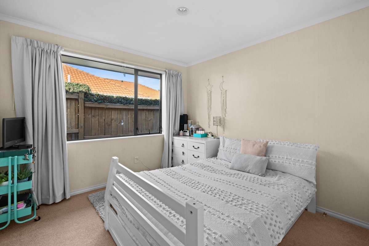 16A Pukekura Place_5