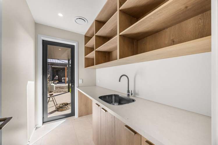 33 Packer Road Wanaka_12