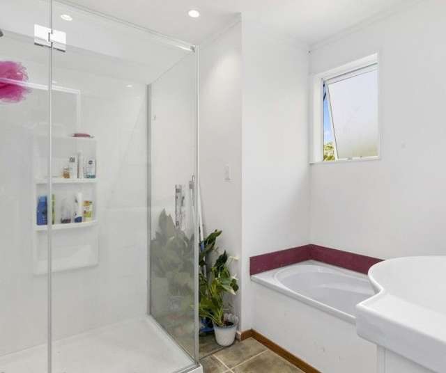 B/259 Major Drive Kelson_4