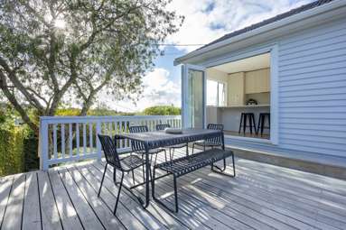 2/187 Titirangi Road_3