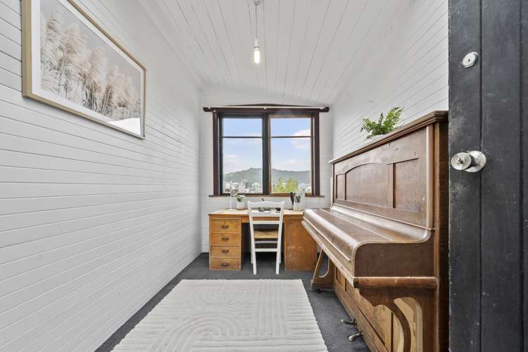 6 Doctors Common Mount Victoria_7