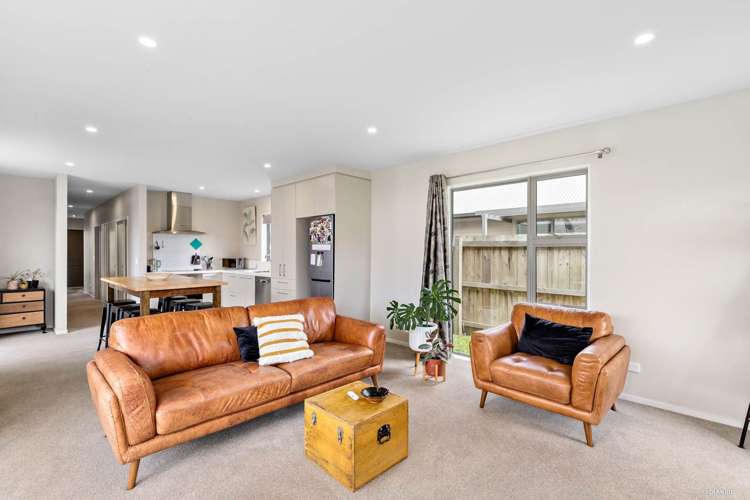 22 Fairwater Road Warkworth_11