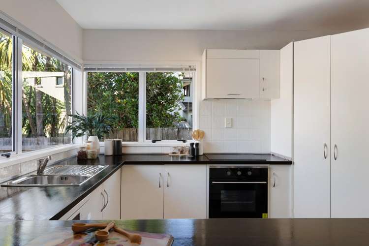 50a Godley Road Green Bay_10