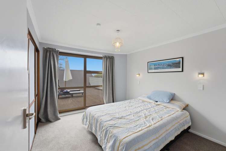 5A La Salle Drive Westown_16