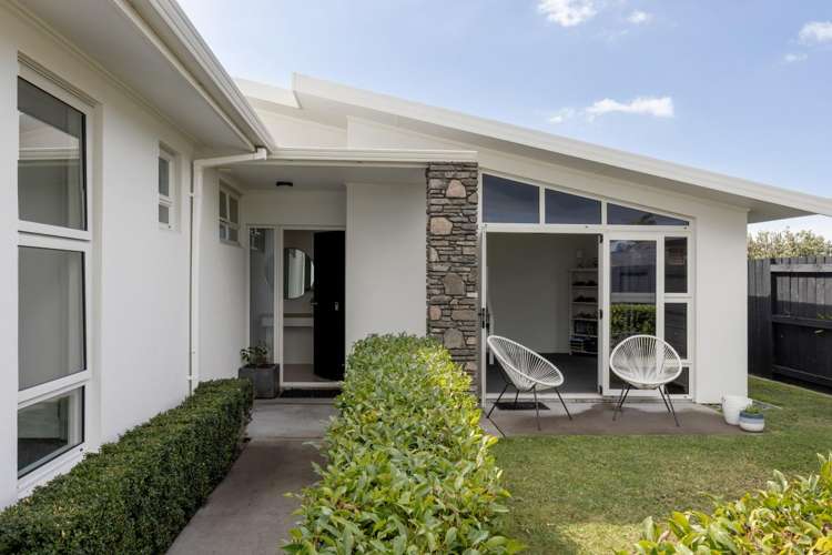 29 Oriental Parade Papamoa_26