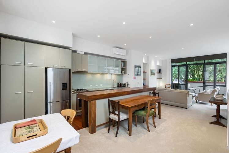 12D Domain Drive 1761_6