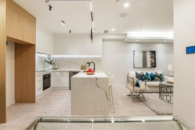2/73 Te Taruna Drive_1