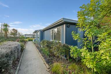 37 Waters Avenue_3