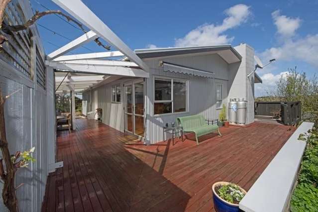 9 Karaka Road Oneroa_1