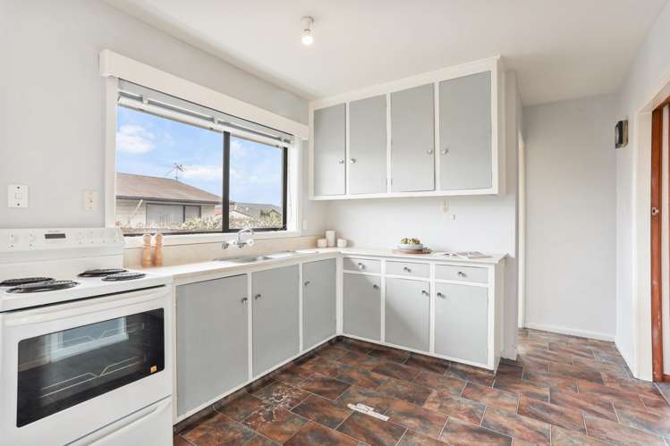 4 Kathleen Crescent_2