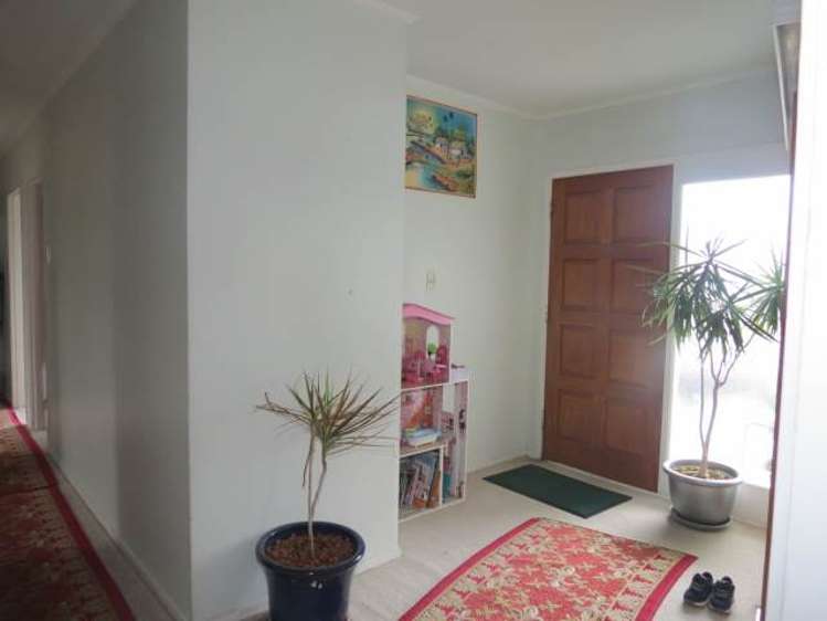 72 Elliot Street Pahurehure_3