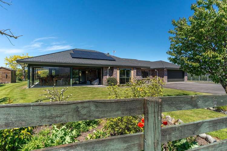 99 Lincoln Road Carterton_33