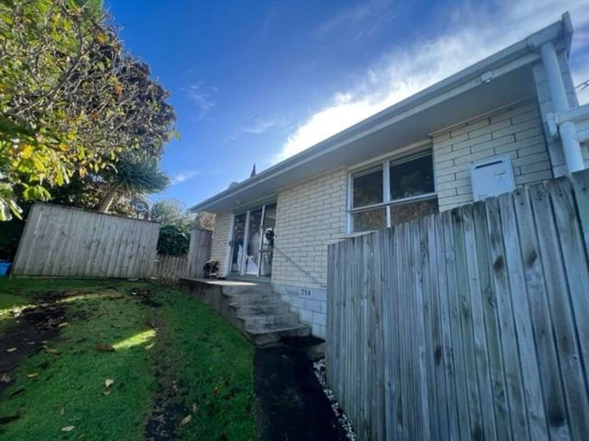 25a Millers Road Brookfield_0