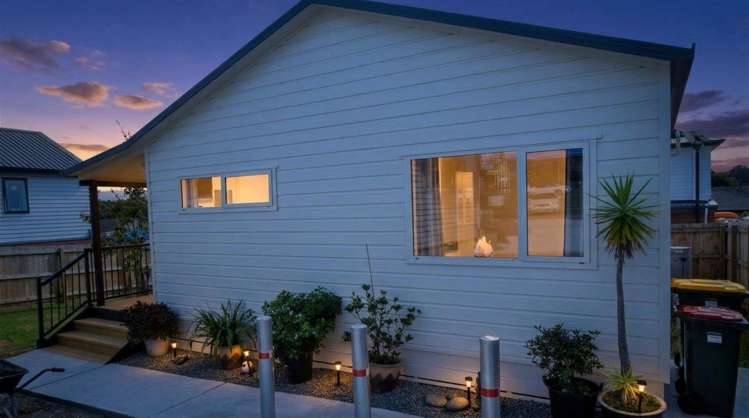 171 Henderson Valley Road Henderson_7