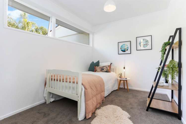 6 Tipene Place Meadowbank_14