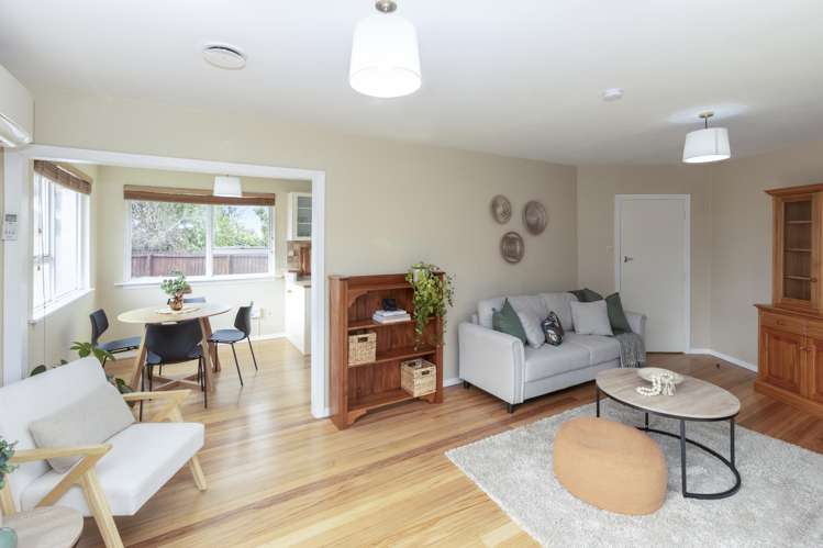 4 George Street Rolleston_11