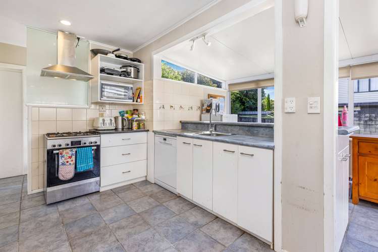 11 Clendon Place Manurewa_3