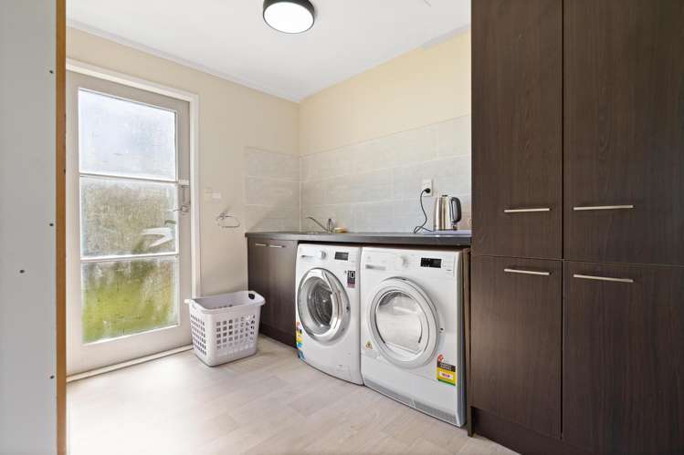 1 Shearwater Street One Tree Point_16