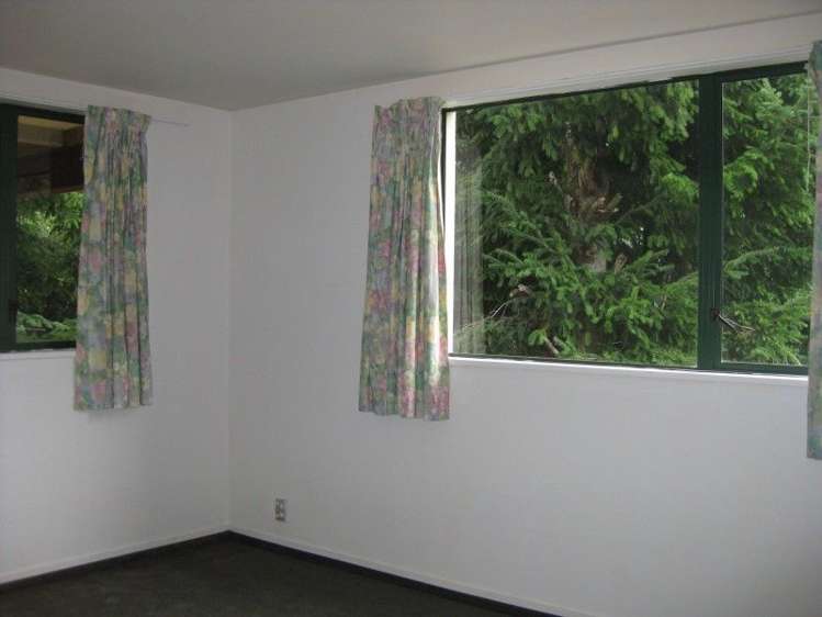 14 Broadview Rise Fernhill/Sunshine Bay_3