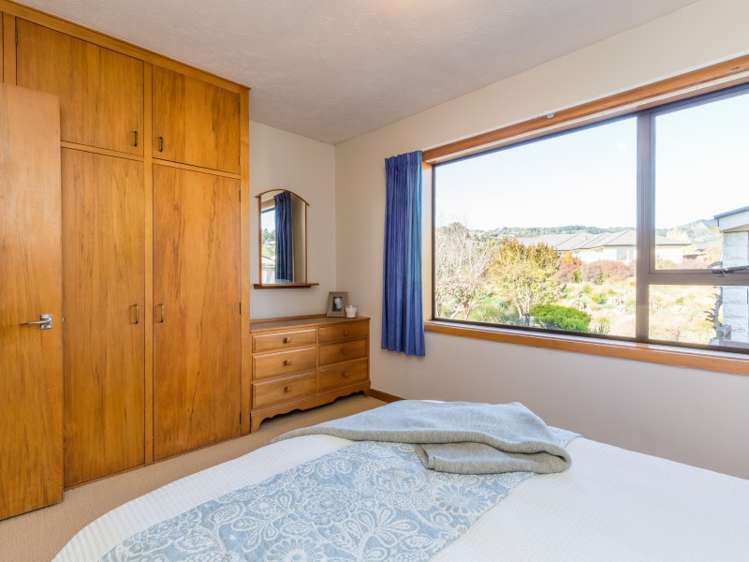 15 Waiau Street Cracroft_14