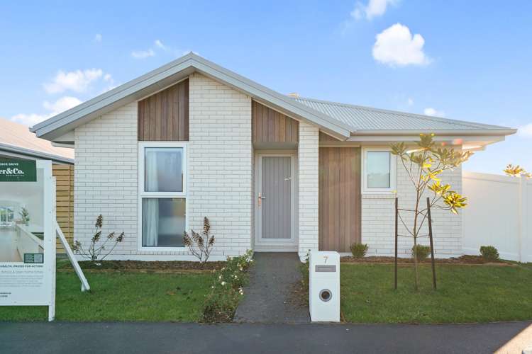 7 Eminence Drive Northwood_17