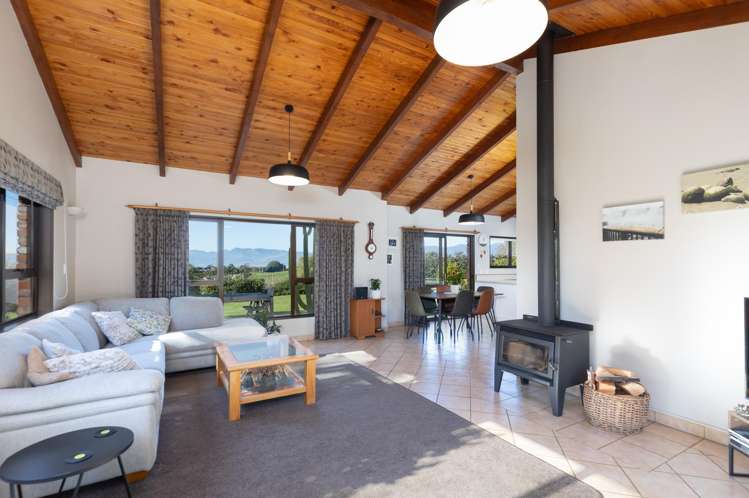 91 Maisey Road Redwood Valley_5