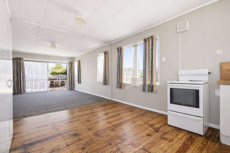 14 John Street Tauhara_1