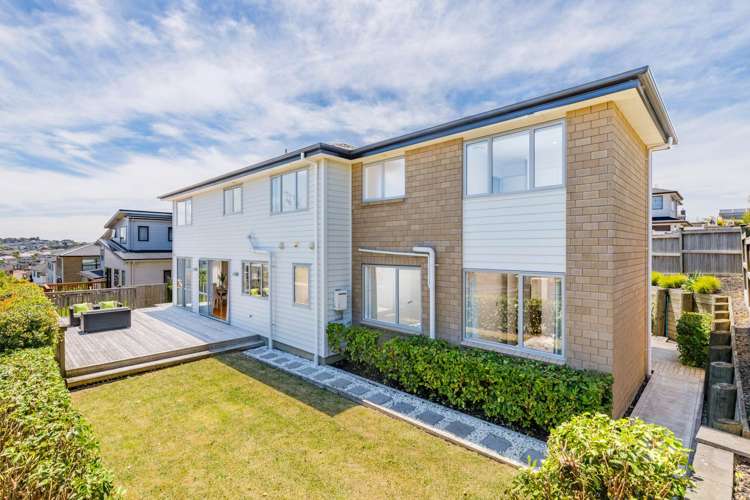 99 Medallion Drive Oteha_18