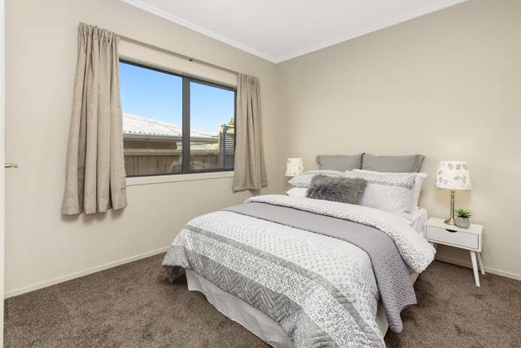 17 Margaret Road Bellevue_12