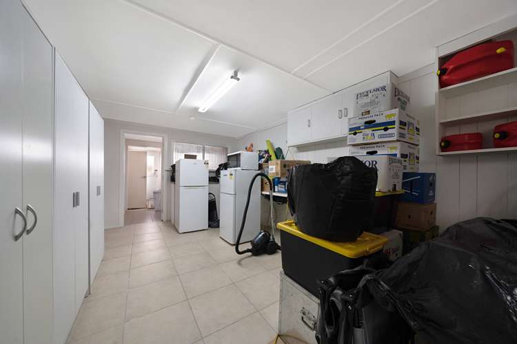 19 Lynwood Road New Lynn_17