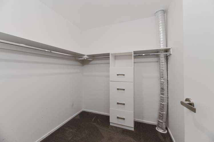 18B Riverpark Crescent Henderson_26