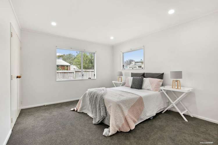 1/121 Titirangi Road New Lynn_8