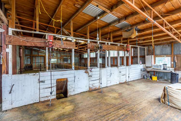 3716 Old West Coast Road Sheffield_14