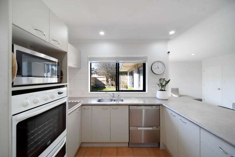 4 Monivea Place East Tamaki Heights_5