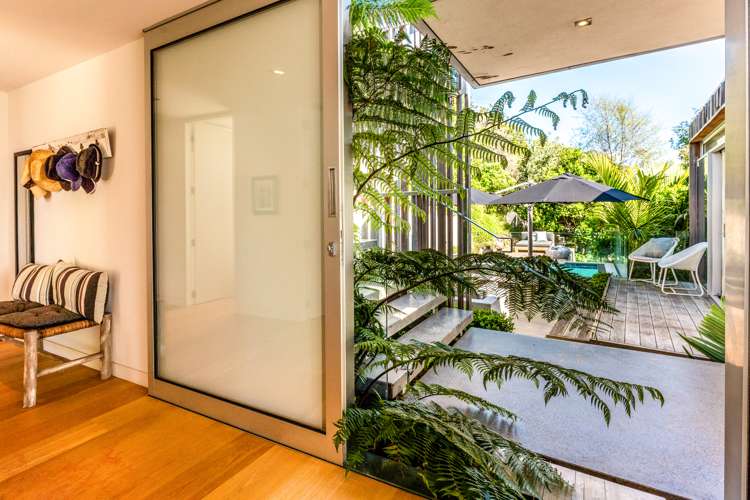 174 Ocean View Road Oneroa_11