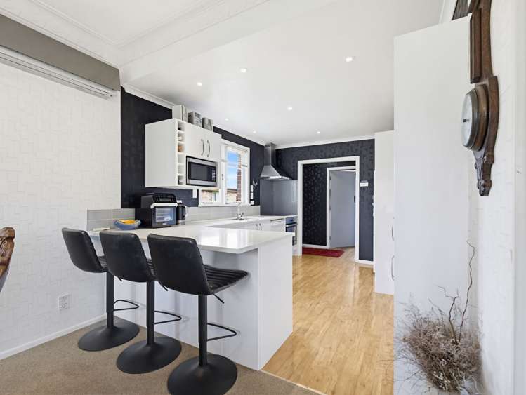 27 Waikato Esplanade_2