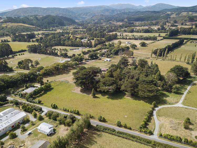 53 Flux Road Mangaroa_31