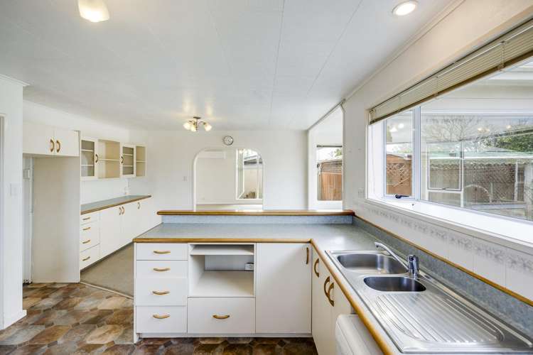 5 Clarence Cox Crescent_4