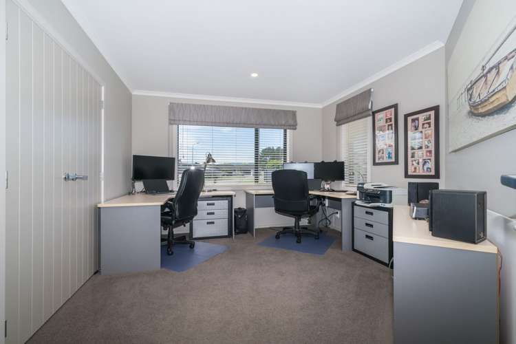 7 Lorenzo Place Kelvin Grove_13