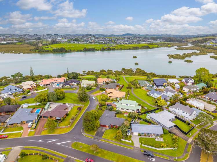 4 Settlers Grove Orewa_6