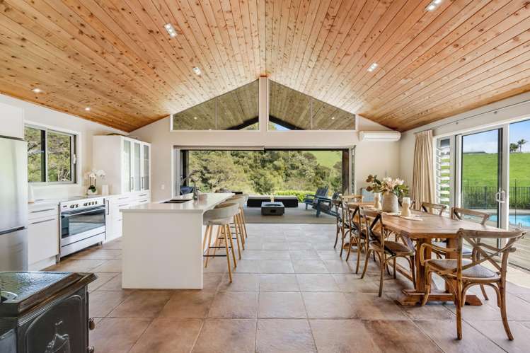 167 Holdens Road Clevedon_2