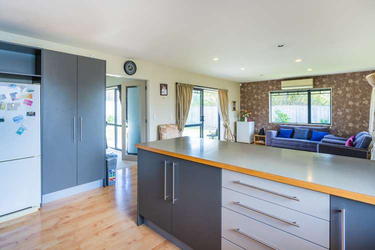 108 Guildford Drive Paraparaumu Beach_6