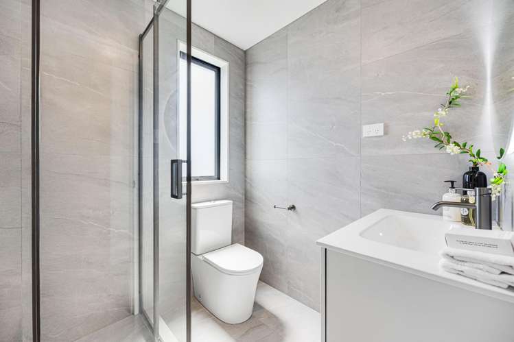 96 Bluebird Crescent Unsworth Heights_7