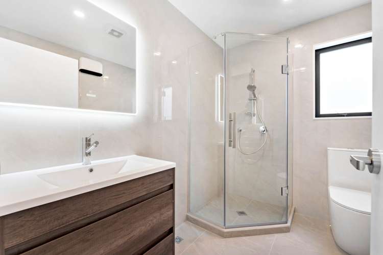 10C Serjeant Street Henderson_11