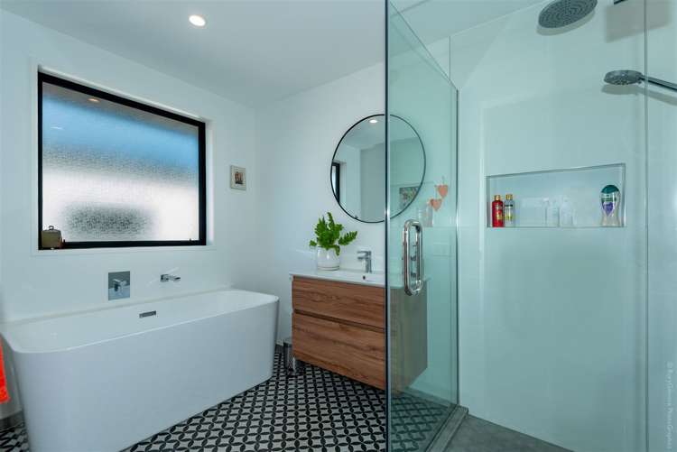 12 Eaton Place Lincoln_26