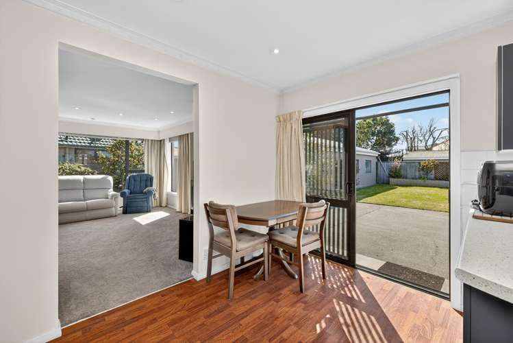 84 Greenhaven Drive Burwood_7