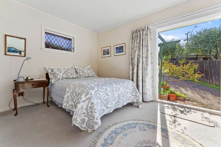 99 Sylvan Avenue Northcote_12